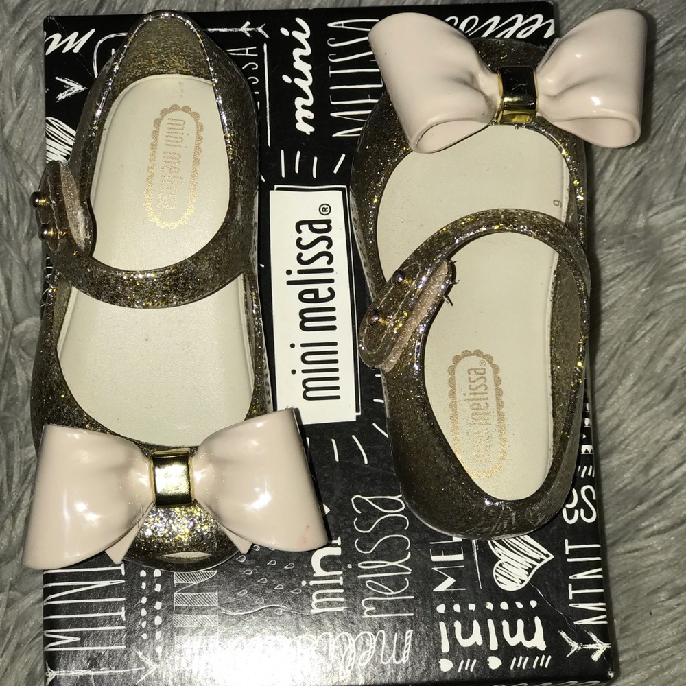 Mini Melissa - Picture 2 of 3